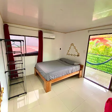 Apartamento Casa Arrecife A 5Mins Del Mar Y A 400M Del Centro Puerto Viejo de Talamanca Exterior foto