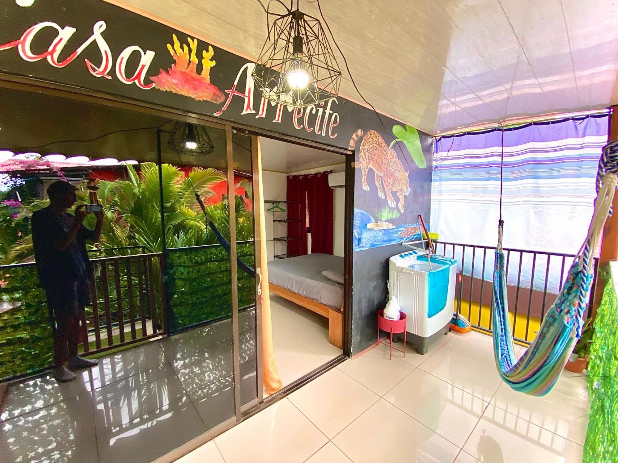 Casa Arrecife A 5mins Del Mar Y A 400m Del Centro Apartment Puerto Viejo de Talamanca